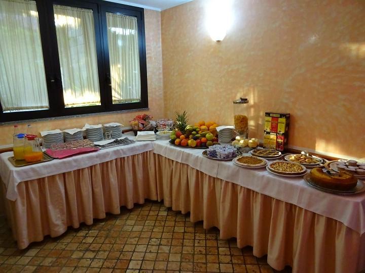 Albergo Ristorante Il Delfino Novara Eksteriør bilde